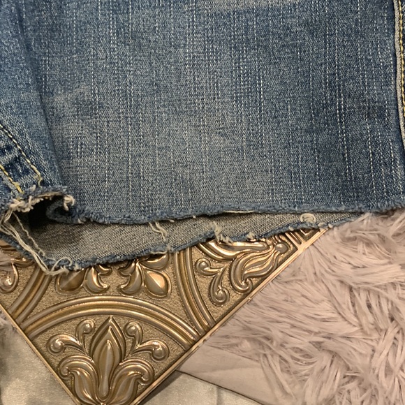 🌹Y2K VINTAGE TRUE RELIGION • Low Rise Stretch Cut Blue Denim Shorts - Picture 11 of 14